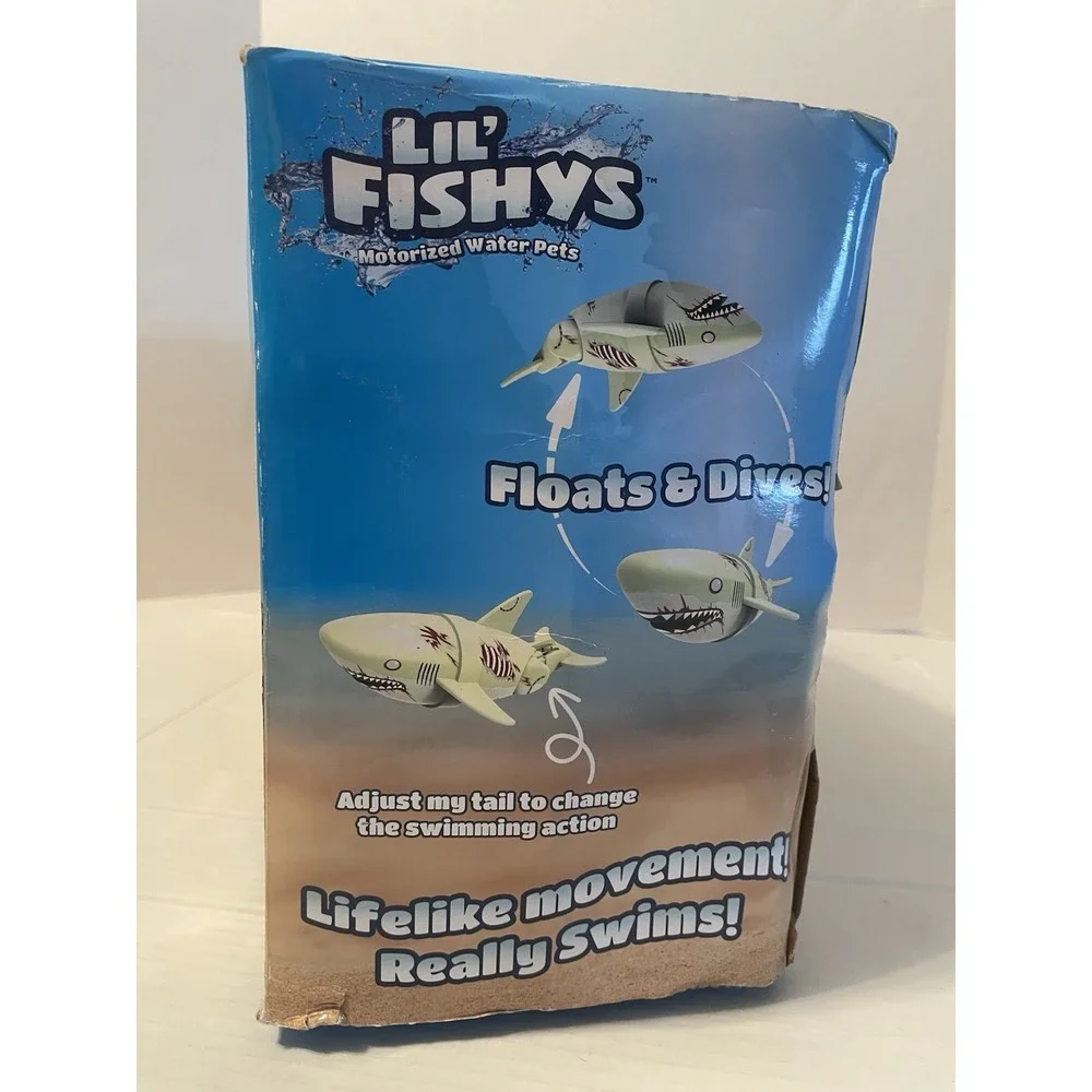 Lil Fishys Pirate Ship Interactive Aquarium The Cap'n Shark Motorized Water Pets